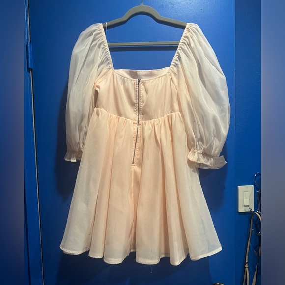 Elegant Peach baby doll  mini dress - Picture 6 of 13